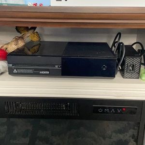Comes with two controllers